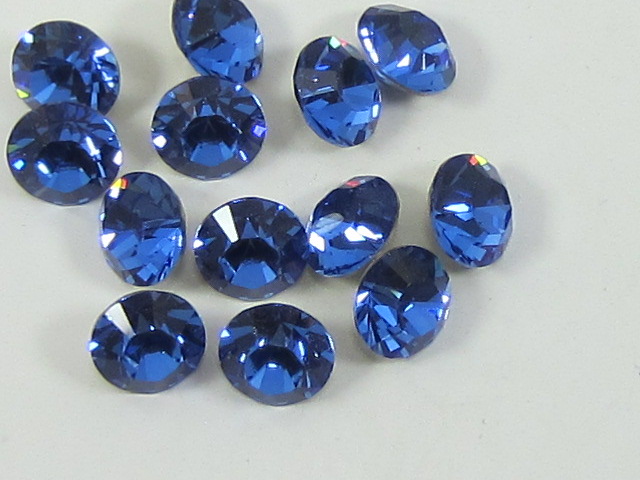 pp03 (1.0-1.1mm) 1 Goss SAPPHIRE  POINTED BACK European Rhinestones